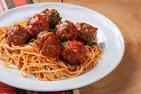 Pasta with Meatballs Marinara